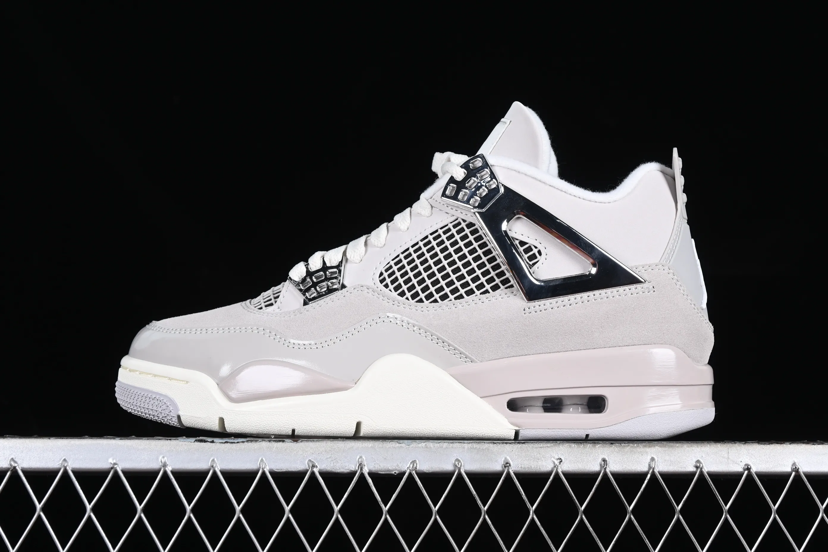 All categories Air Jordan Jordan series basketball shoes Air Jordan 4 GX foreign trade version Air Jordan 4 Retro "Frozen Moments" AJ4 Joe 4 electroplated silver AQ9129-001